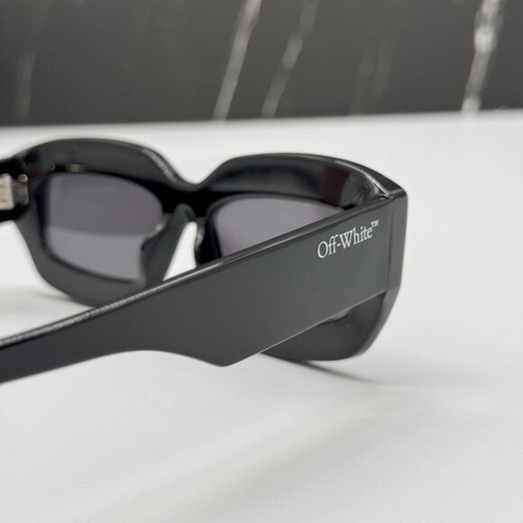 NEW OFF-WHITE OERI138 CHARLOTTE 1007 SUNGLASSES UNISEX BLACK SQUARE EYEWEAR - Picture 7 of 11